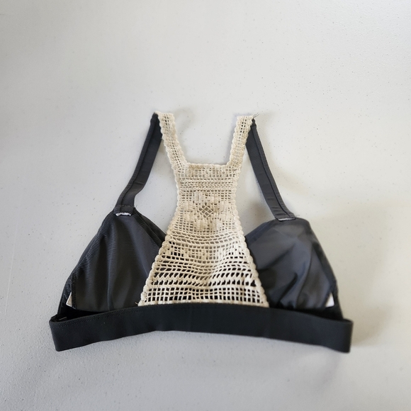 Aerie Gray Racerback Wireless Plunge Crochet Bikini Top Swimsuit Swim Beach - Picture 4 of 7
